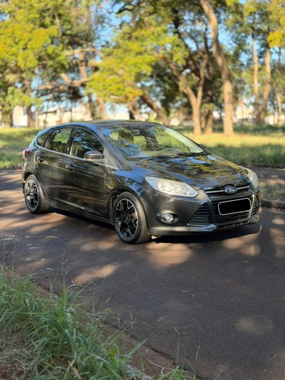 Ford Focus Hatch 2014