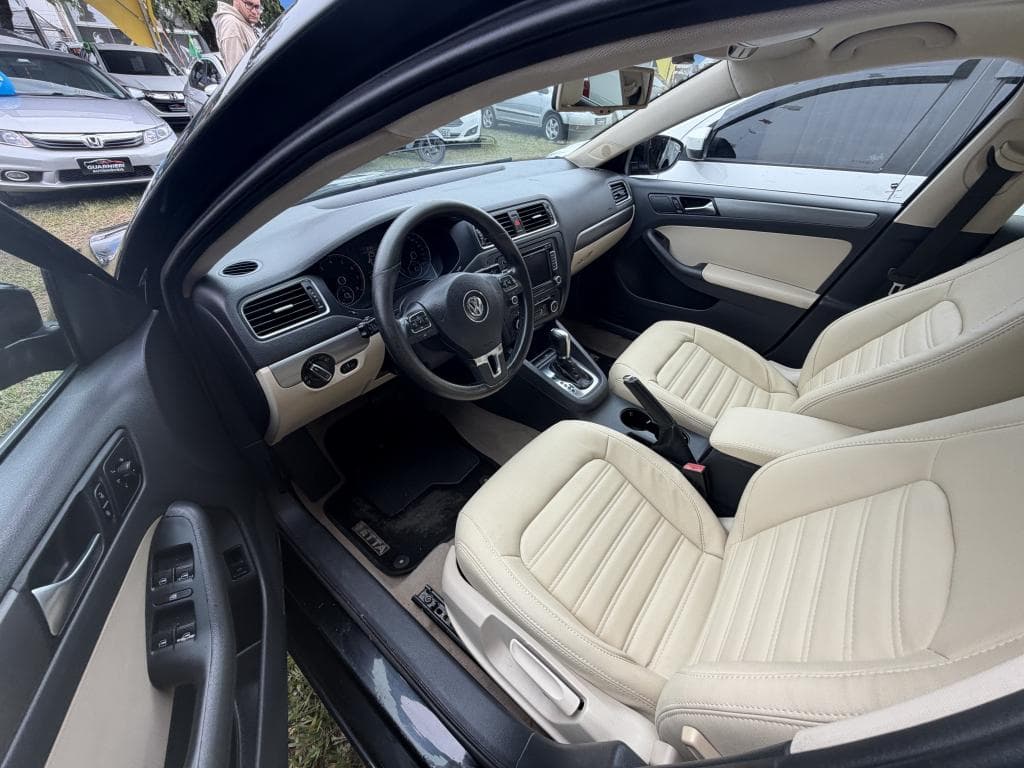 Volkswagen Jetta 2011