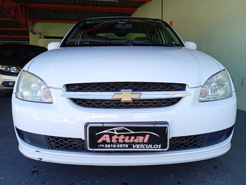 Chevrolet Classic Sedan 2014
